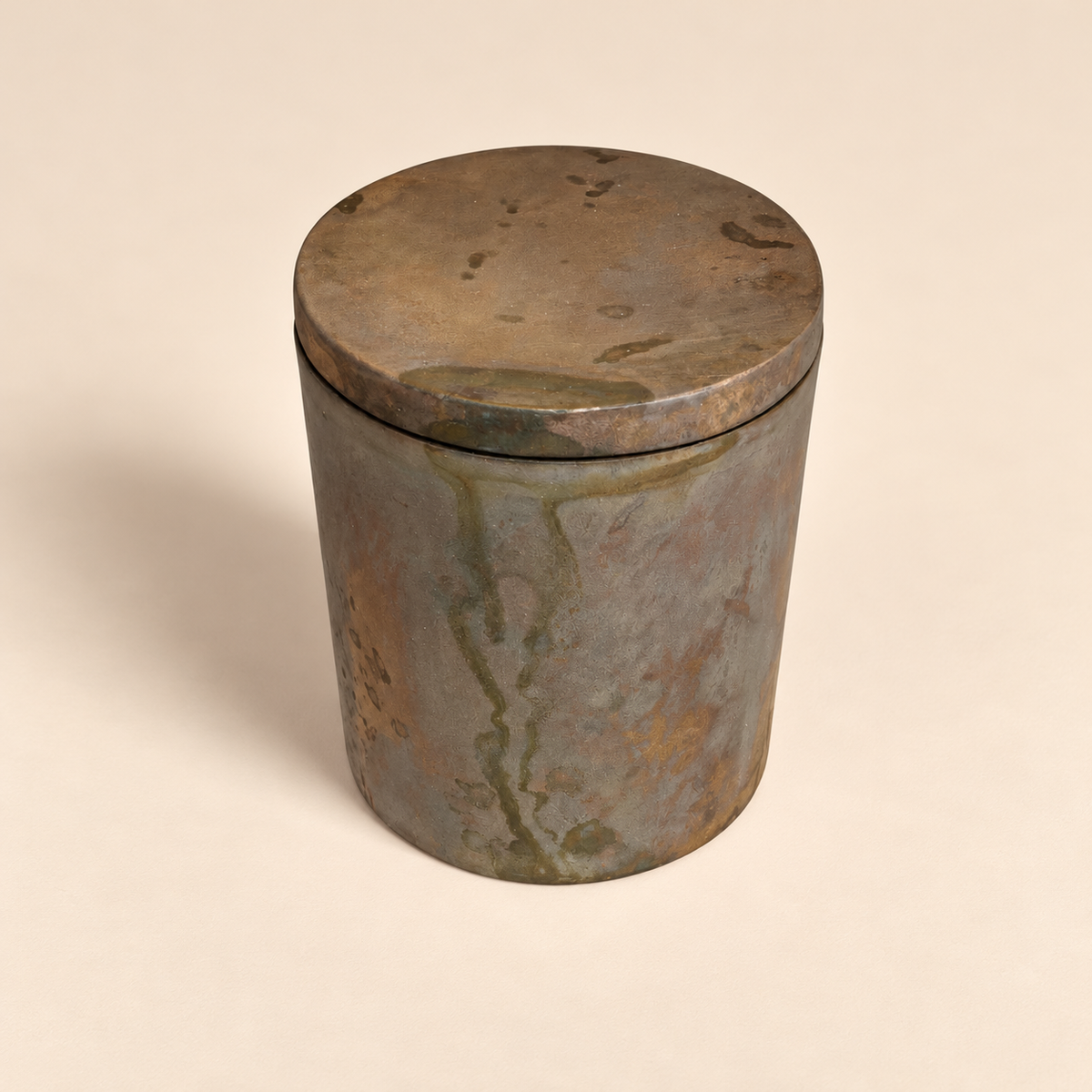 Solid Bronze Gardenia Candle with Lid #U