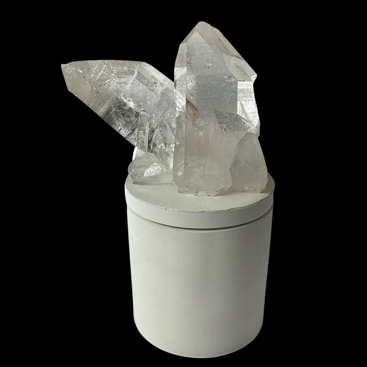 Twin Lumerian Quartz Crystal Generators Lid Gardenia Candle