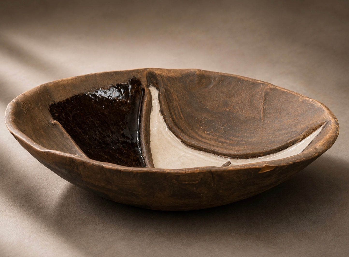 Vintage Ceramic Display Bowl with Glaze Accents