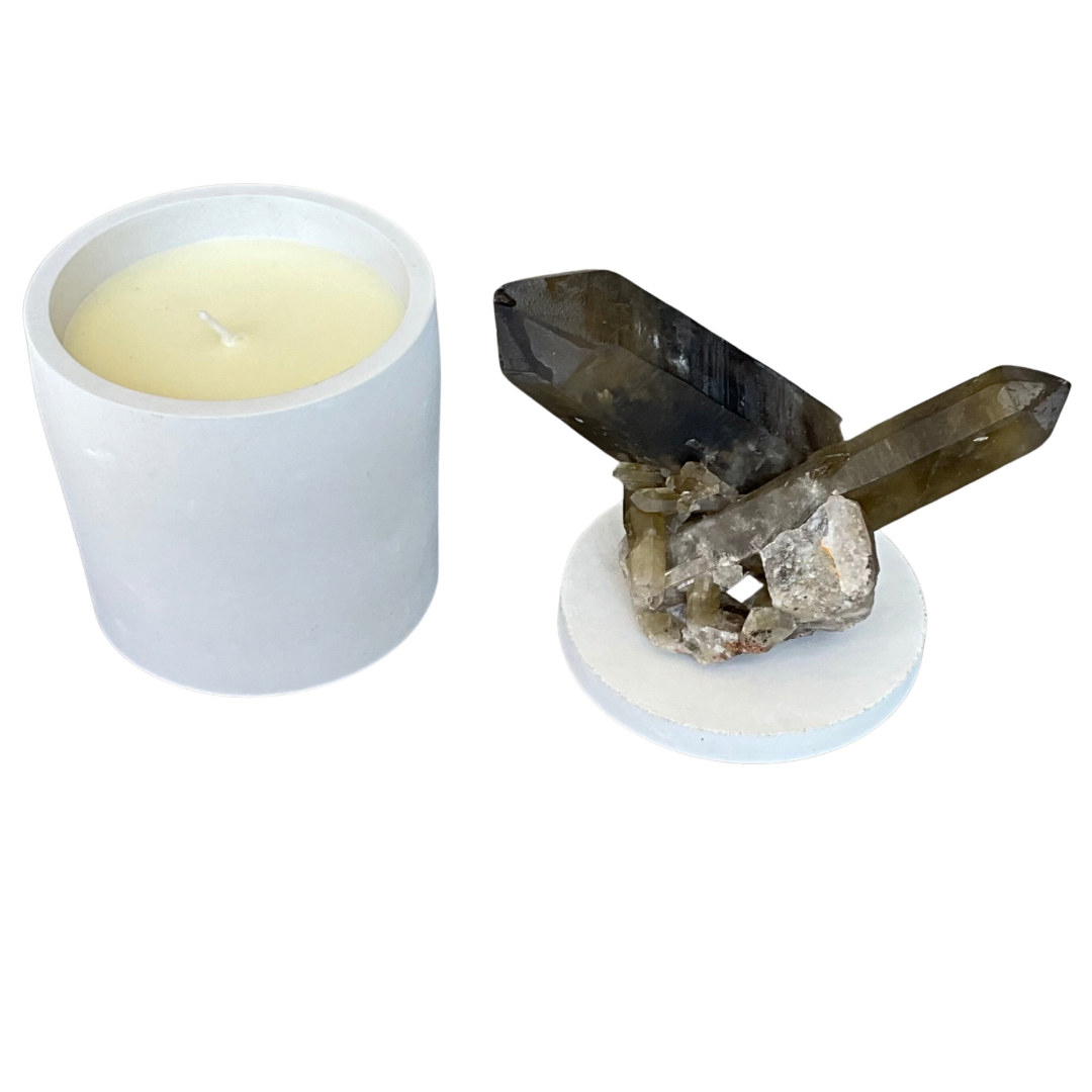 Citrine Generator Twin Crystal Cluster Lid Gardenia Candle
