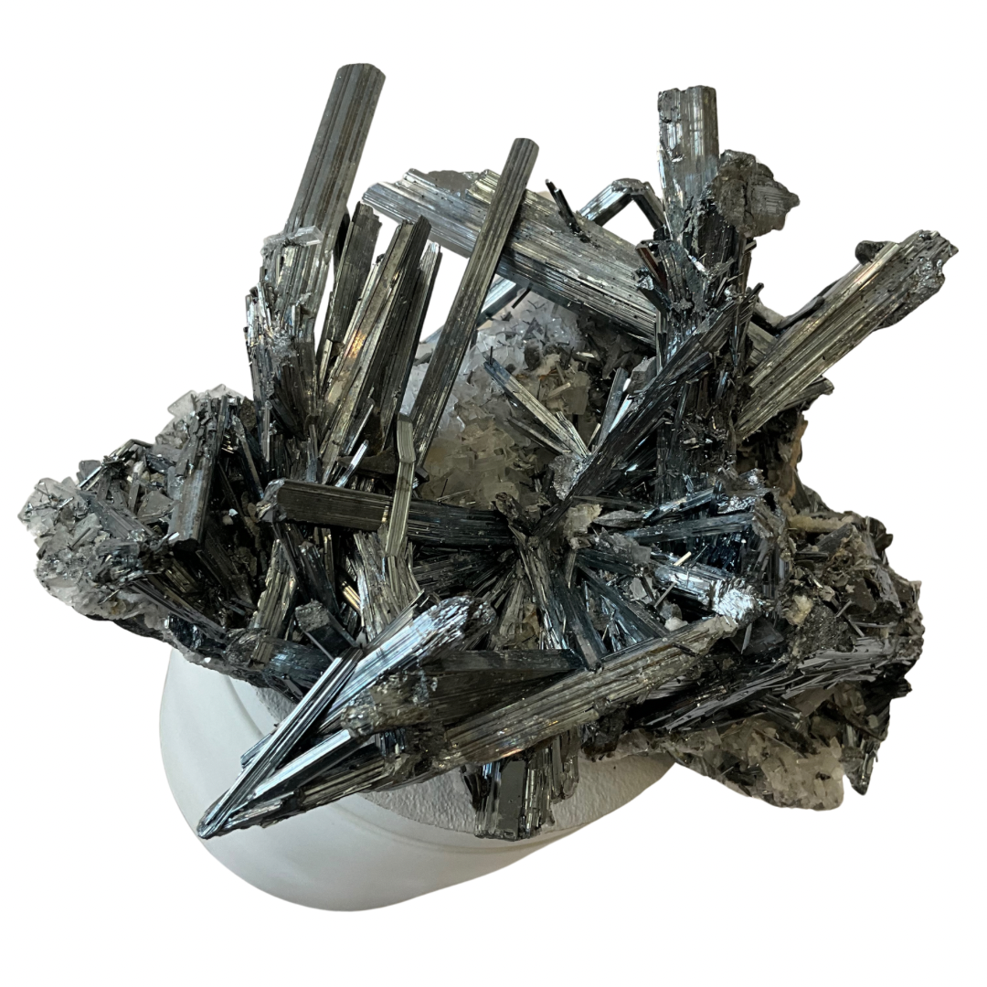 Abstract Stibnite Lid Gardenia Candle