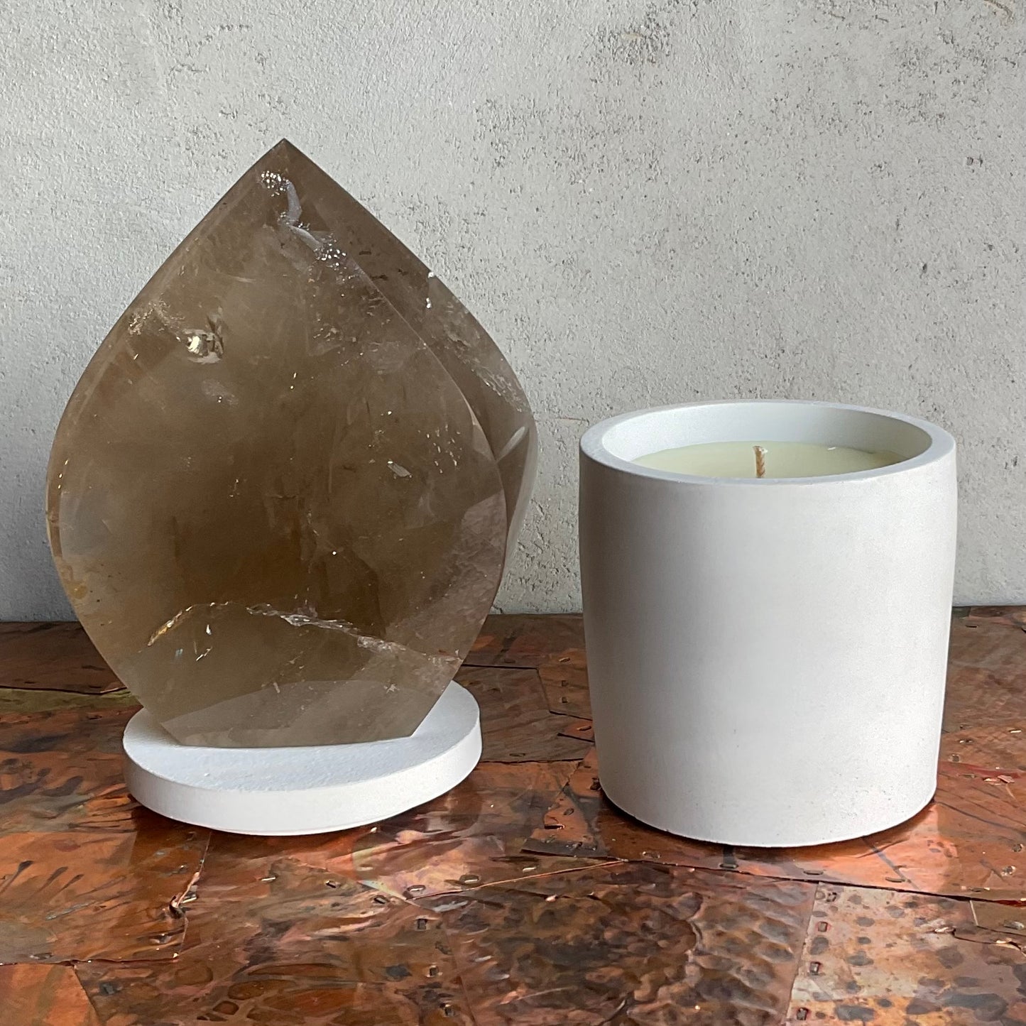 Smoky Quartz Flame Lid Candle