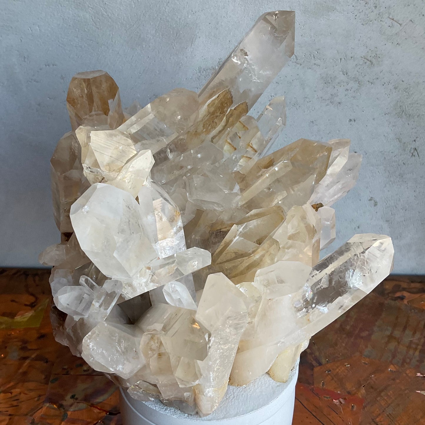XXL Quartz Crystal Cluster Lid Candle