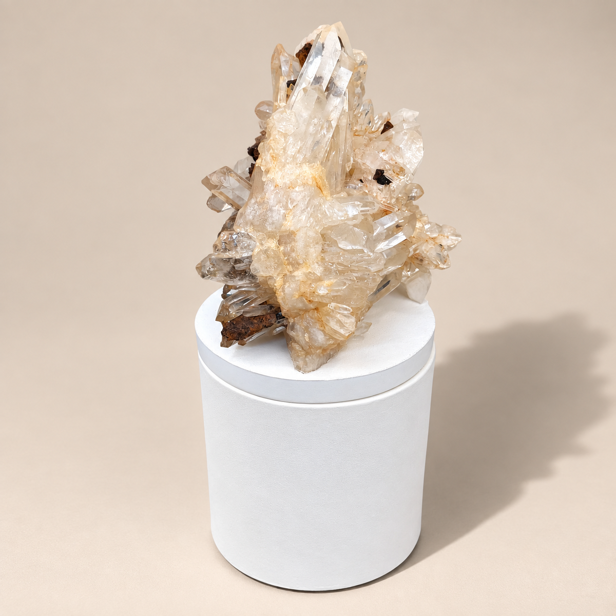 Quartz Crystal Cluster Lid Gardenia Candle