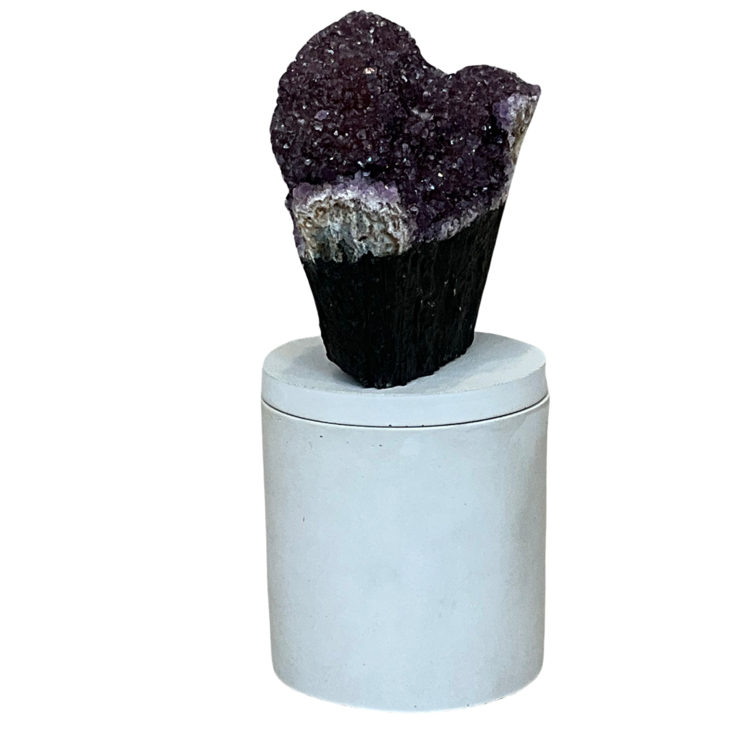 Amethyst Crystal w/Blk Gardenia Candle