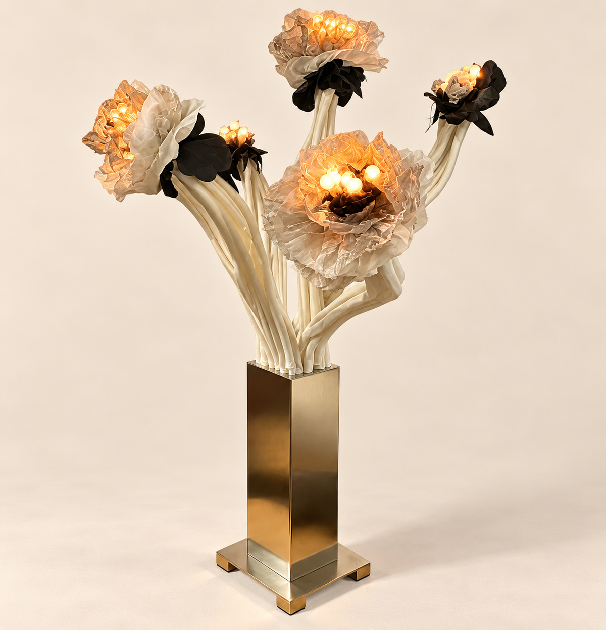 Poppy/Anemone Table Lamp