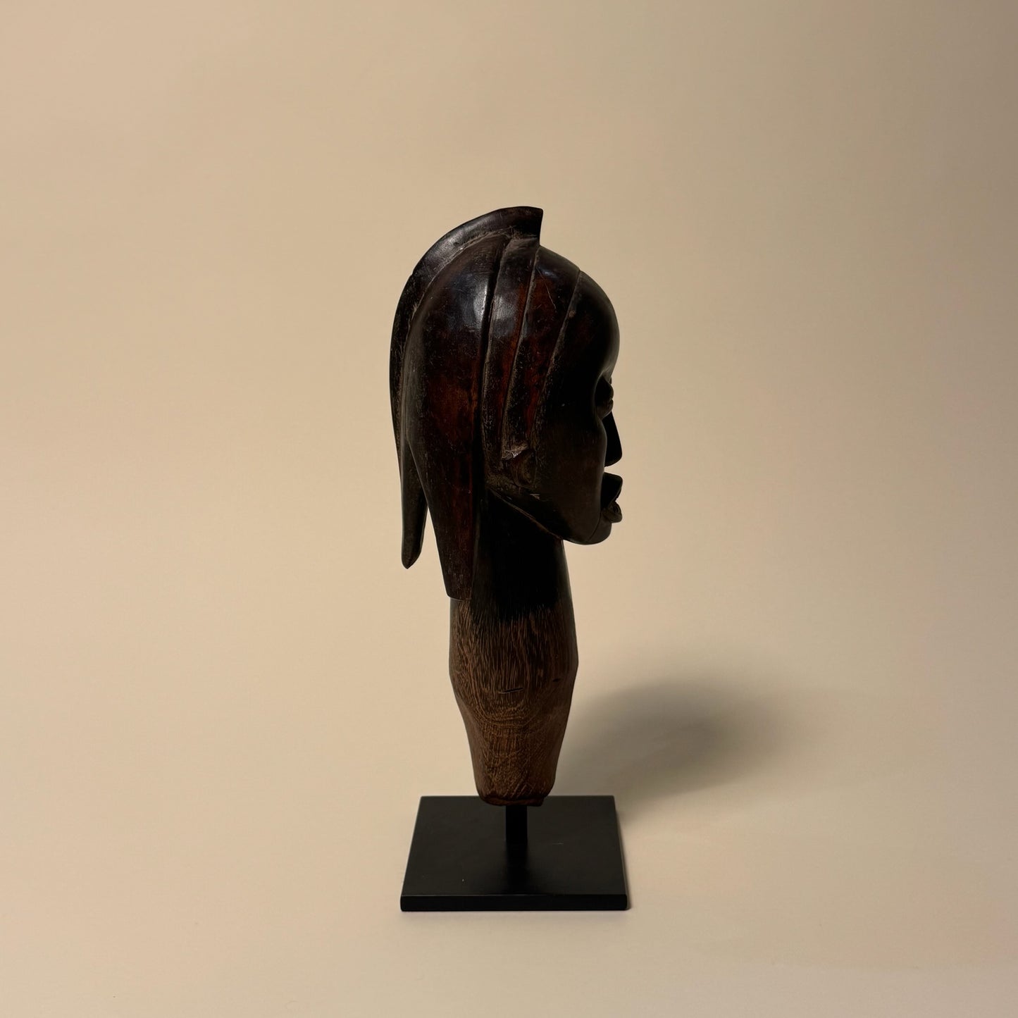 Fang Reliquary Female Head
