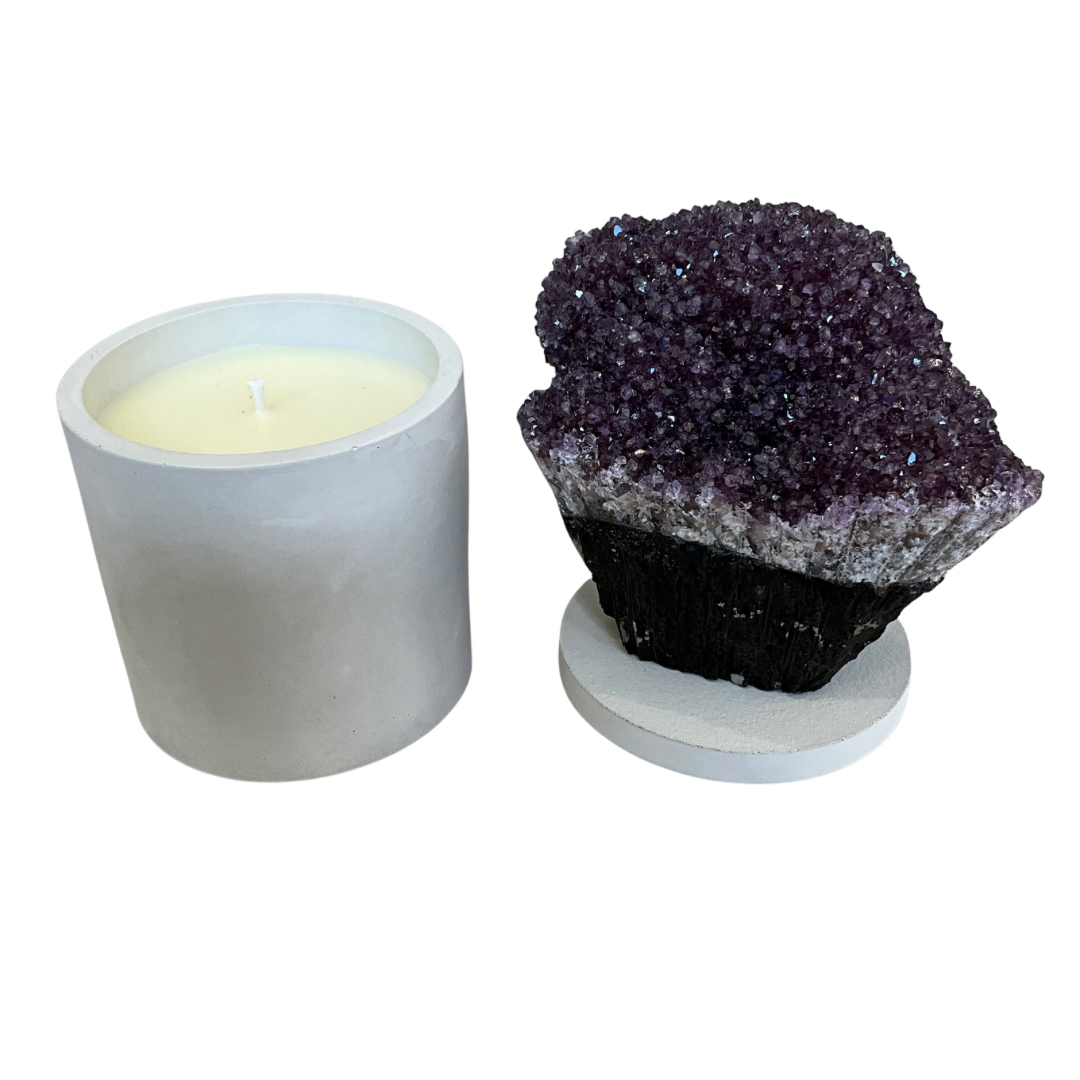 Amethyst Crystal Geode Lid Gardenia Candle