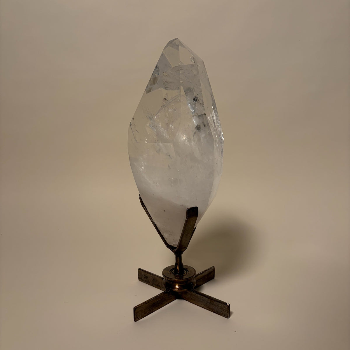 Lemurian Quartz Point Custom Stand 21lbs