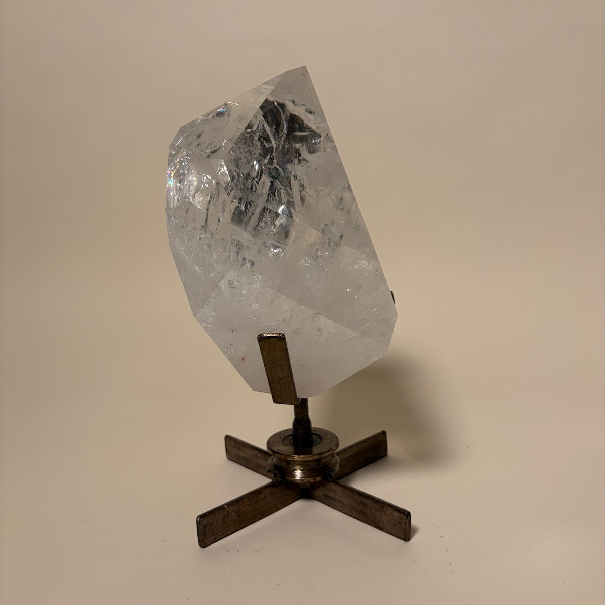 Lemurian Quartz Point On Stand 28 lbs
