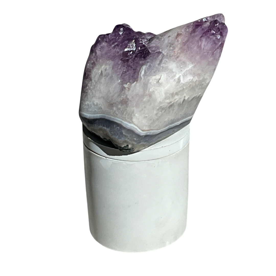 Abstract Amethyst Lid Gardenia Candle