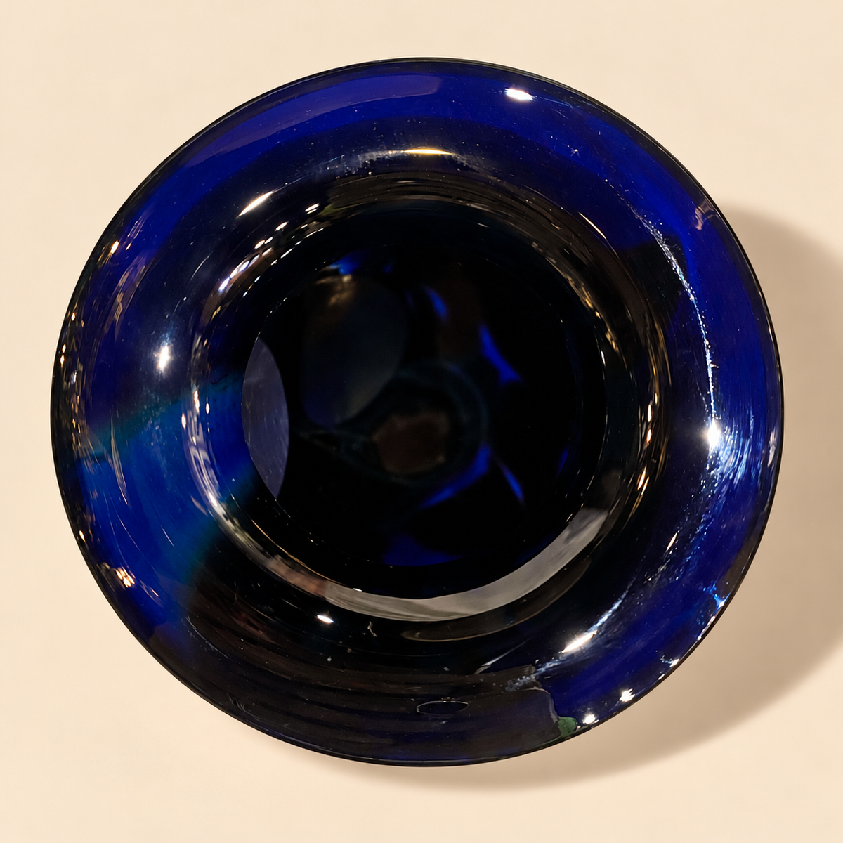 Robert Eickholt Marbled Glass Vase