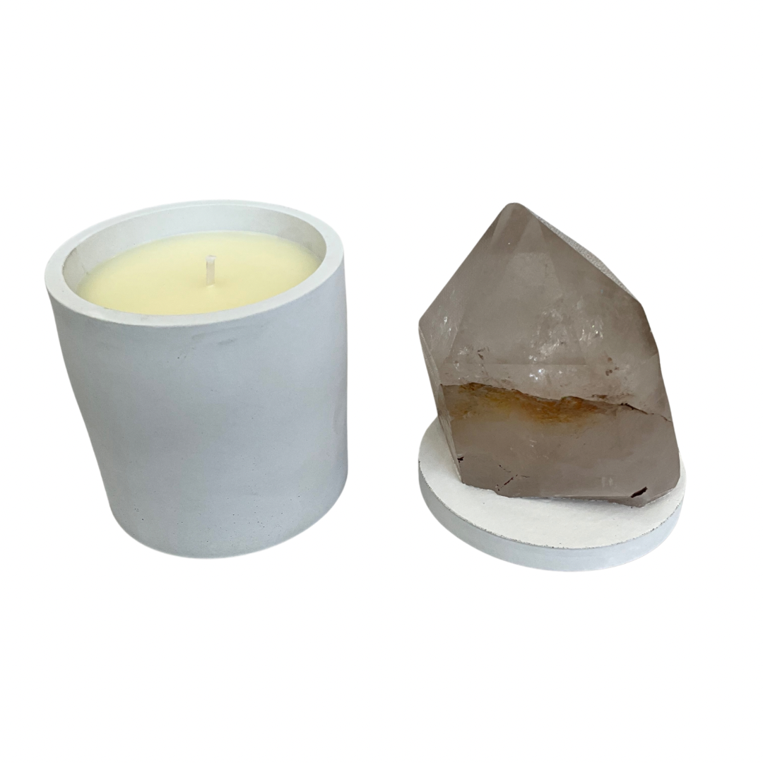 Quartz Crystal Generator Point Lid Gardenia Candle