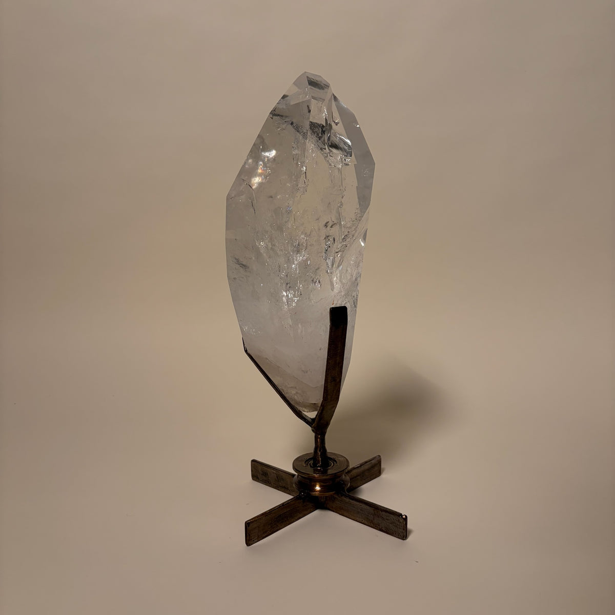 Lemurian Quartz Point Custom Stand 21lbs