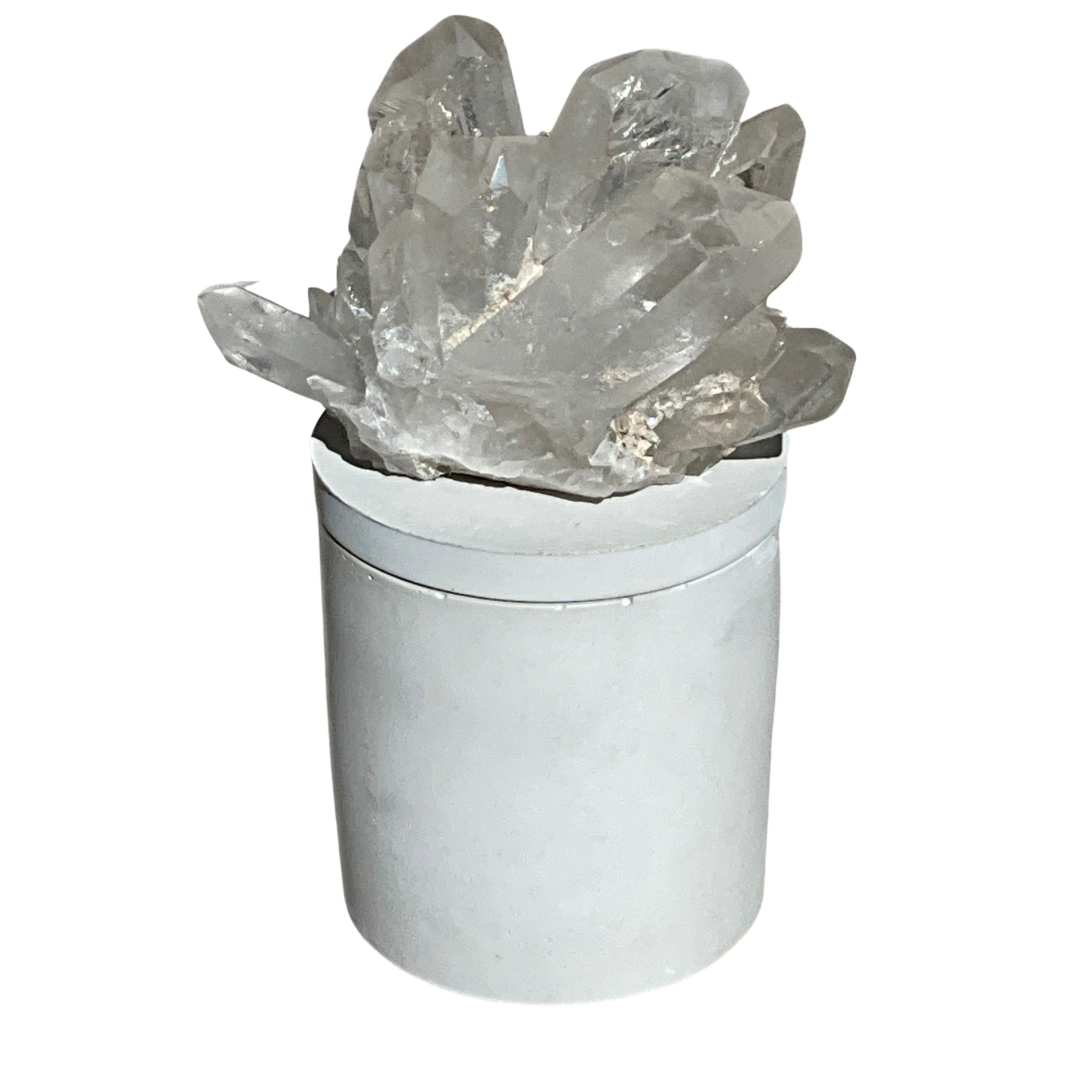 Quartz Crystal Generators Lid Gardenia Candle