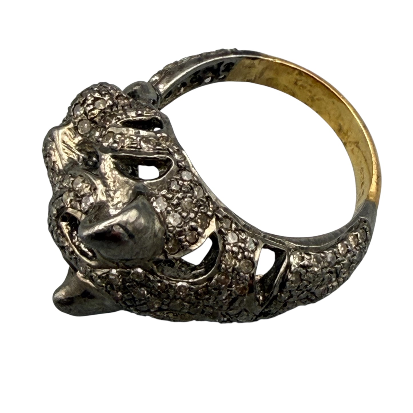 Panther Motif Ring with Diamonds
