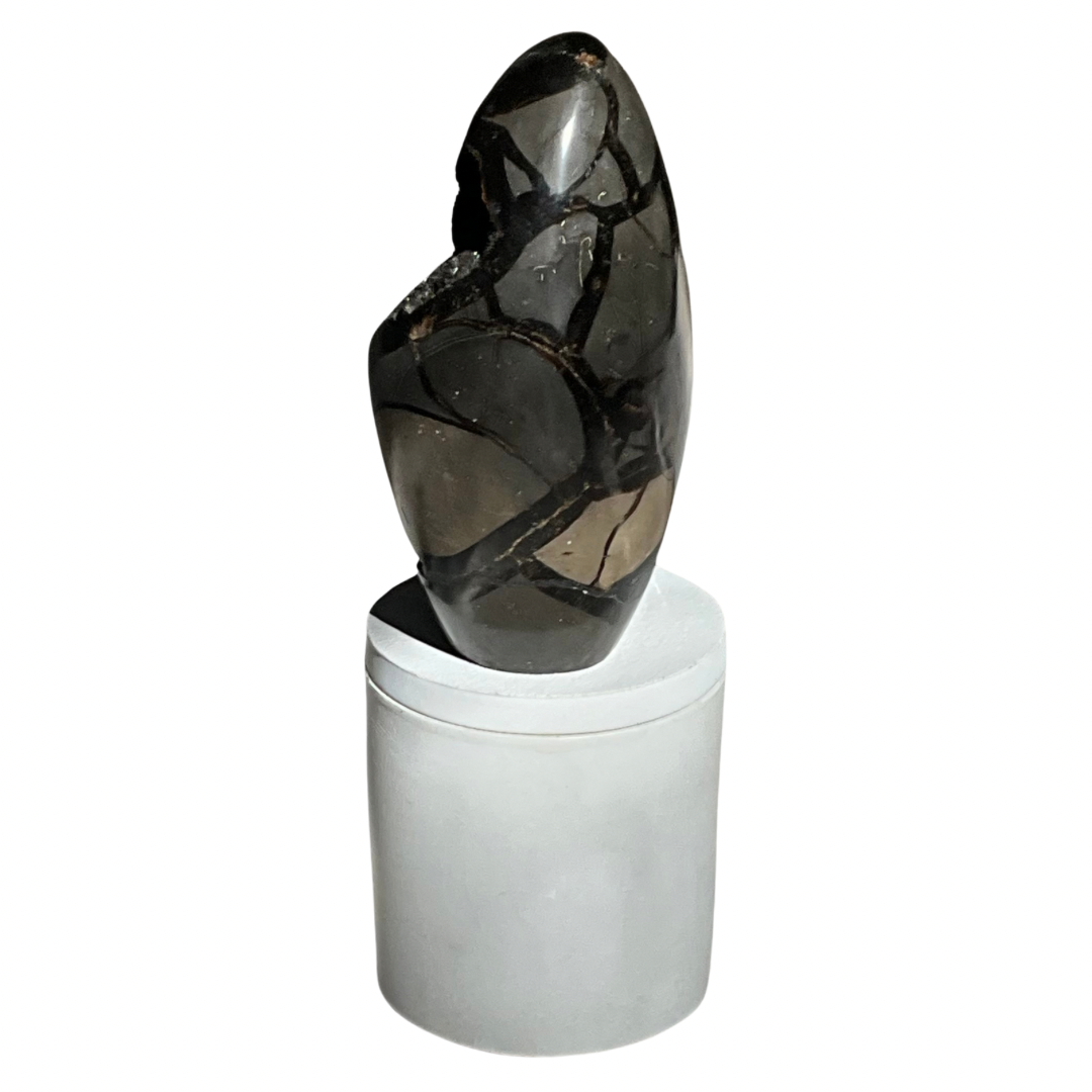 Septarian Dragon Egg Crystal Lid Gardenia Candle