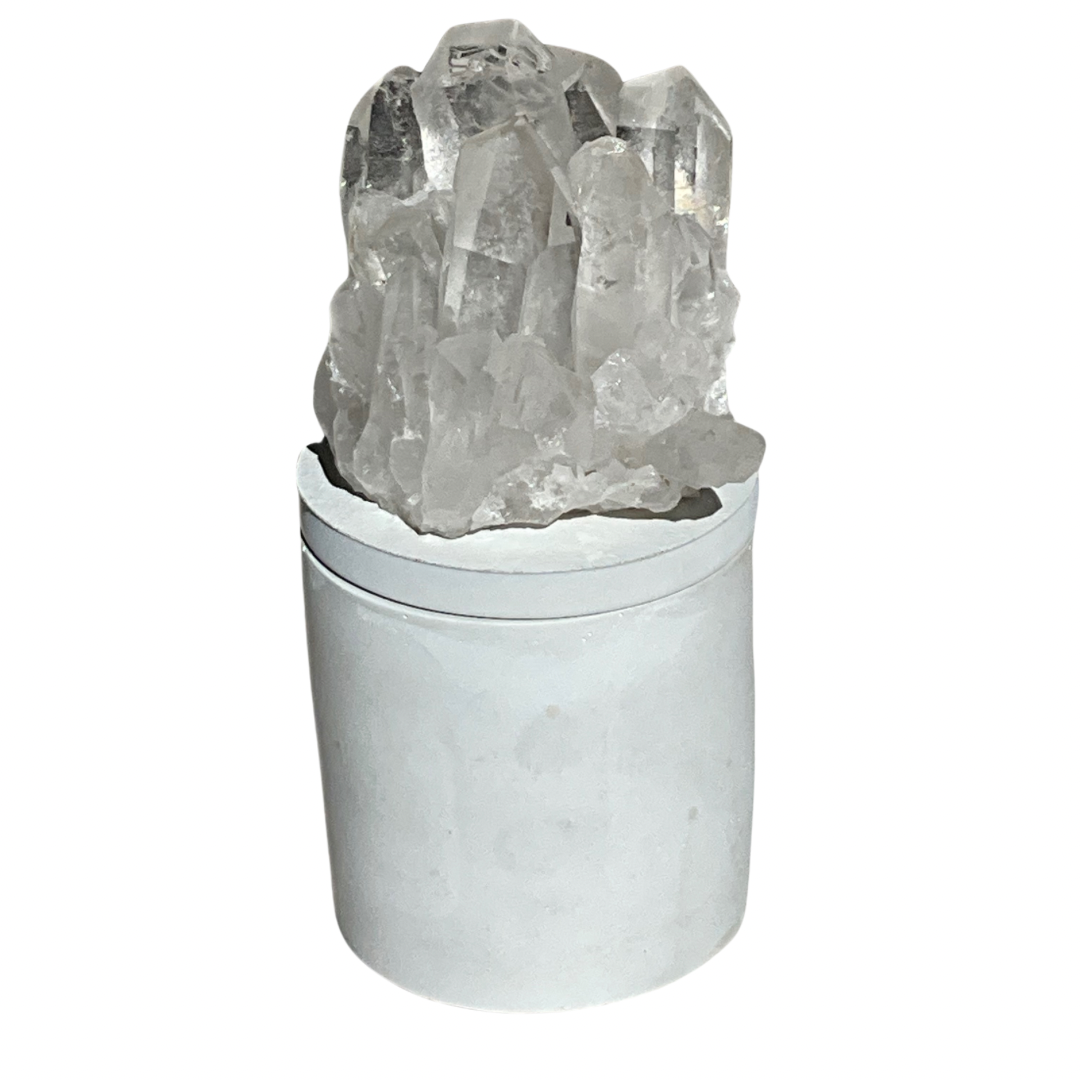 Quartz Crystal Generators Lid Gardenia Candle