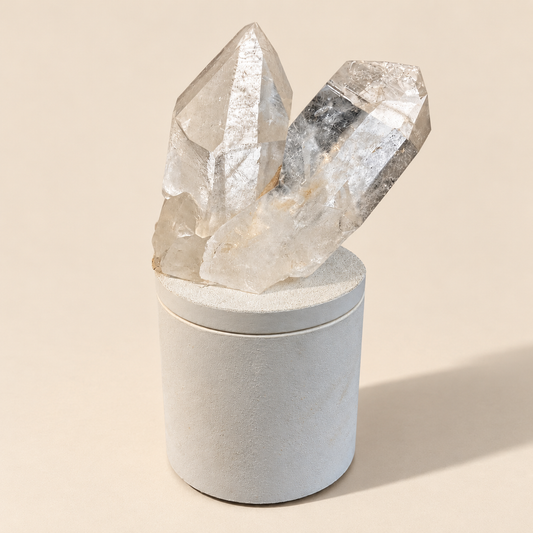 Double Quartz Crystal Generator Lid Gardenia Candle