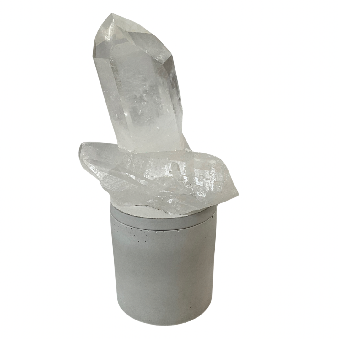 Quartz Crystal Generator Cross Lid Gardenia Candle