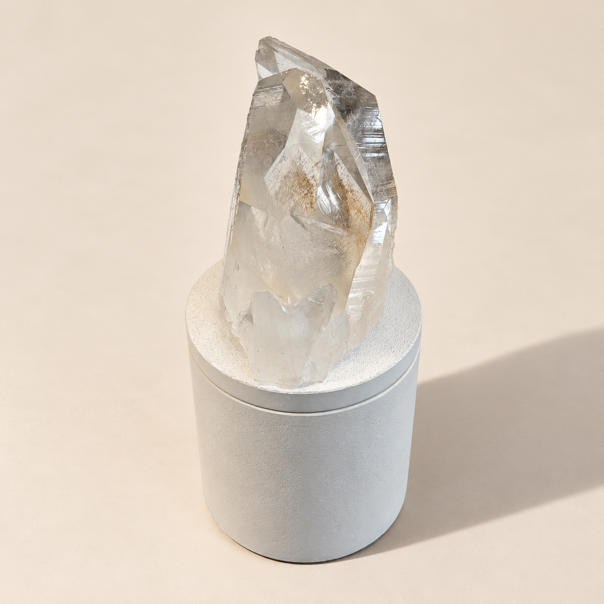 Double Quartz Crystal Generator Lid Gardenia Candle