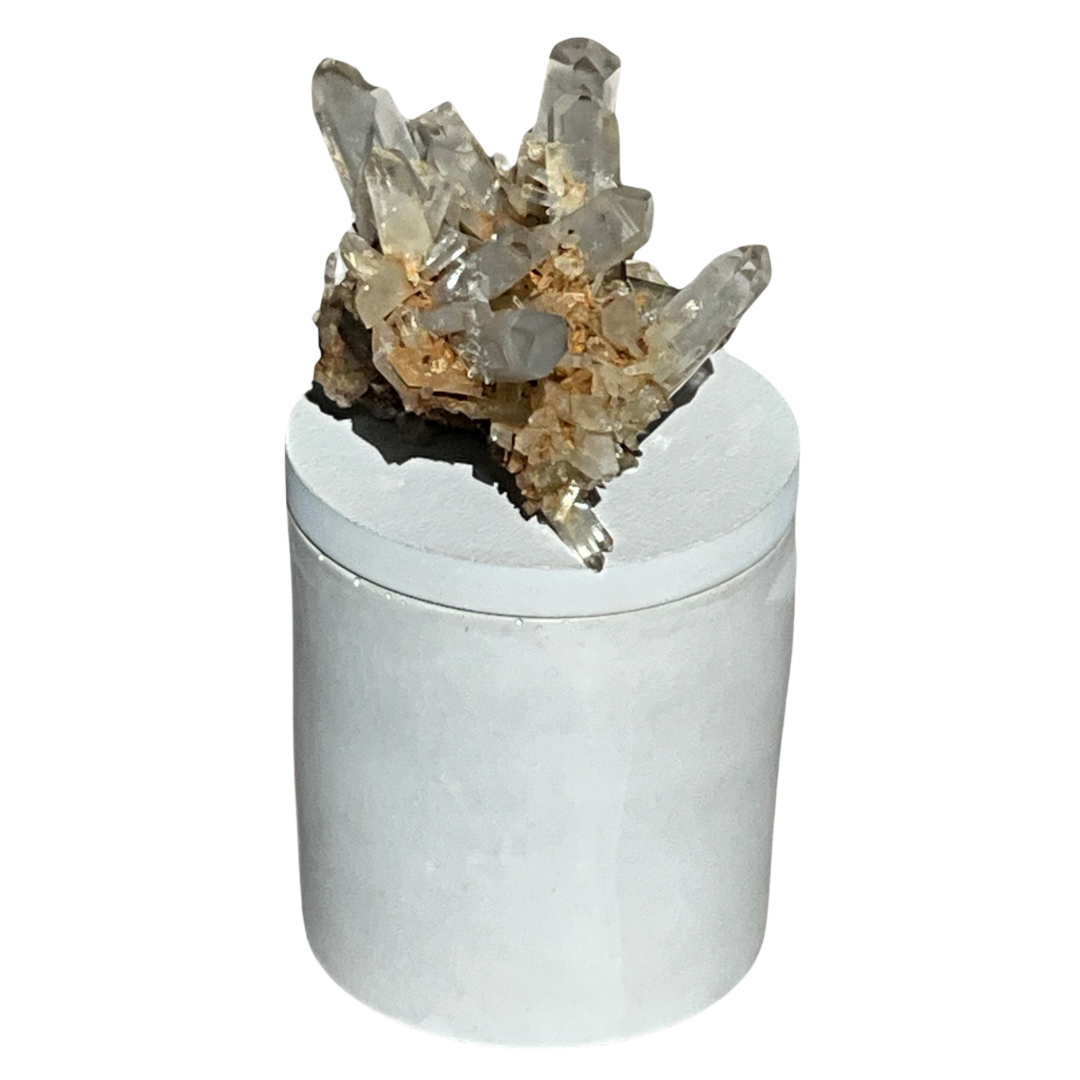 Abstract Quartz Crystal Generators Lid Gardenia Candle