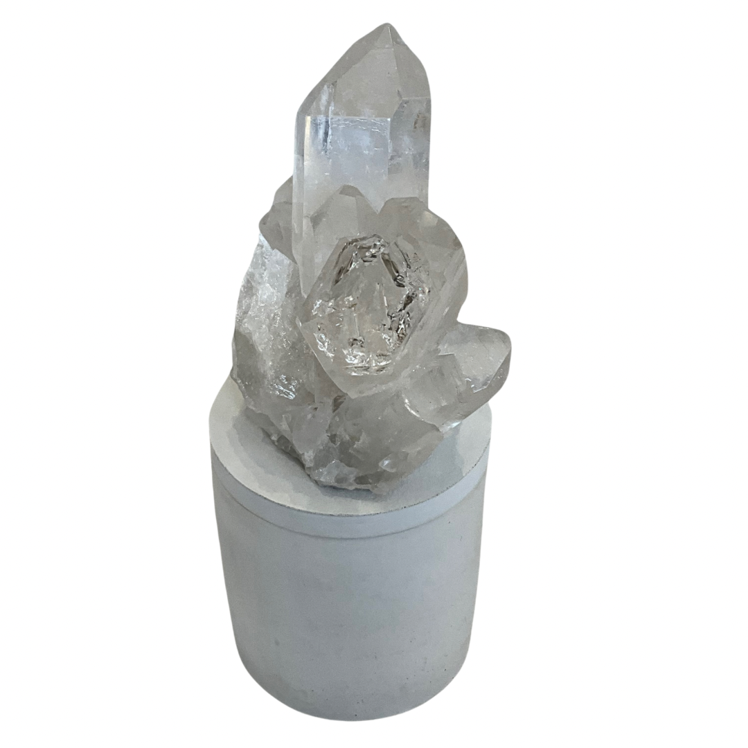 Large Quartz Crystal Generators Lid Gardenia Candle