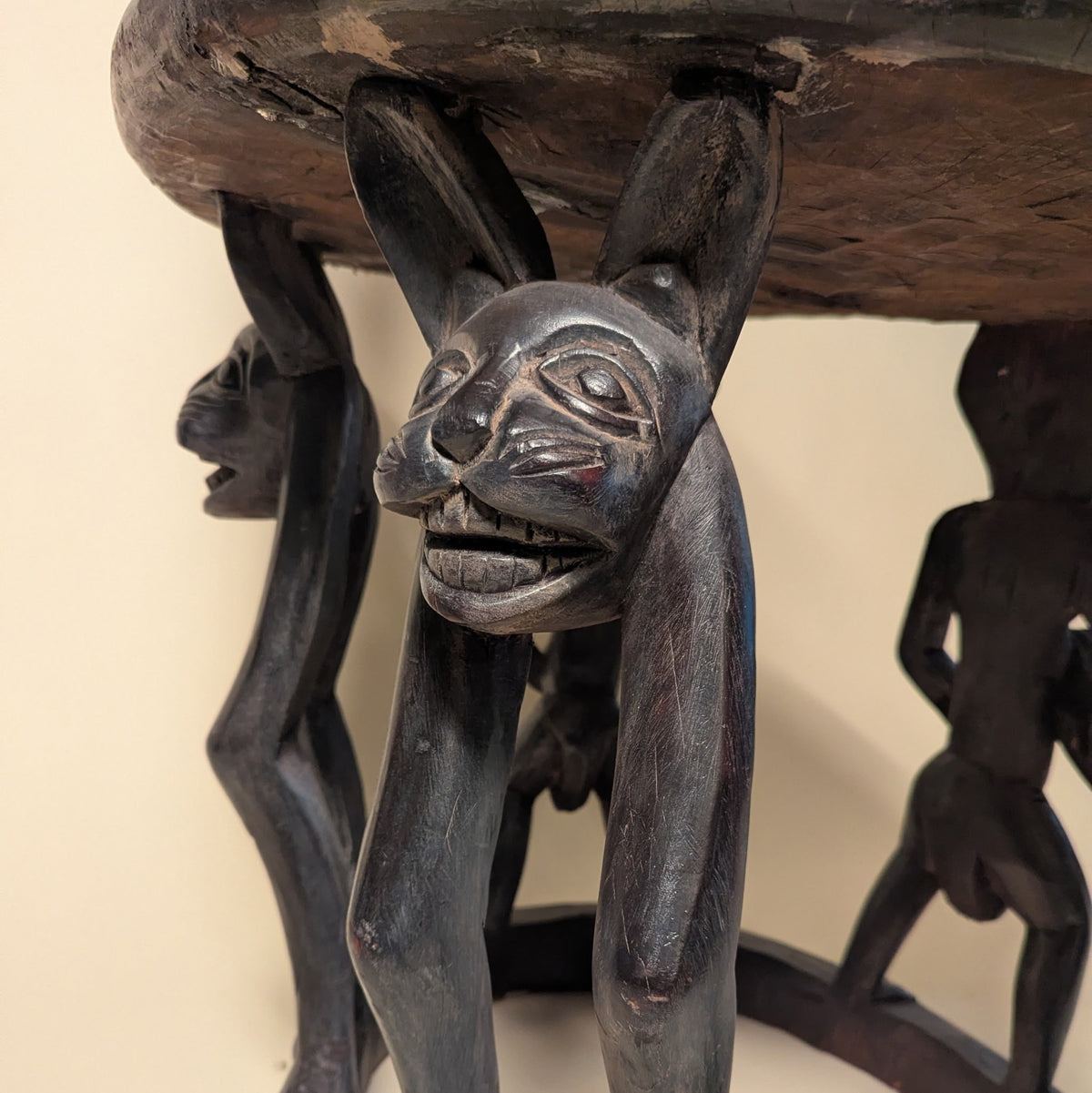 Bamalake Hand Carved Chair/Throne