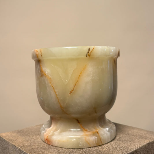 Onyx Marble Gardenia Candle 02