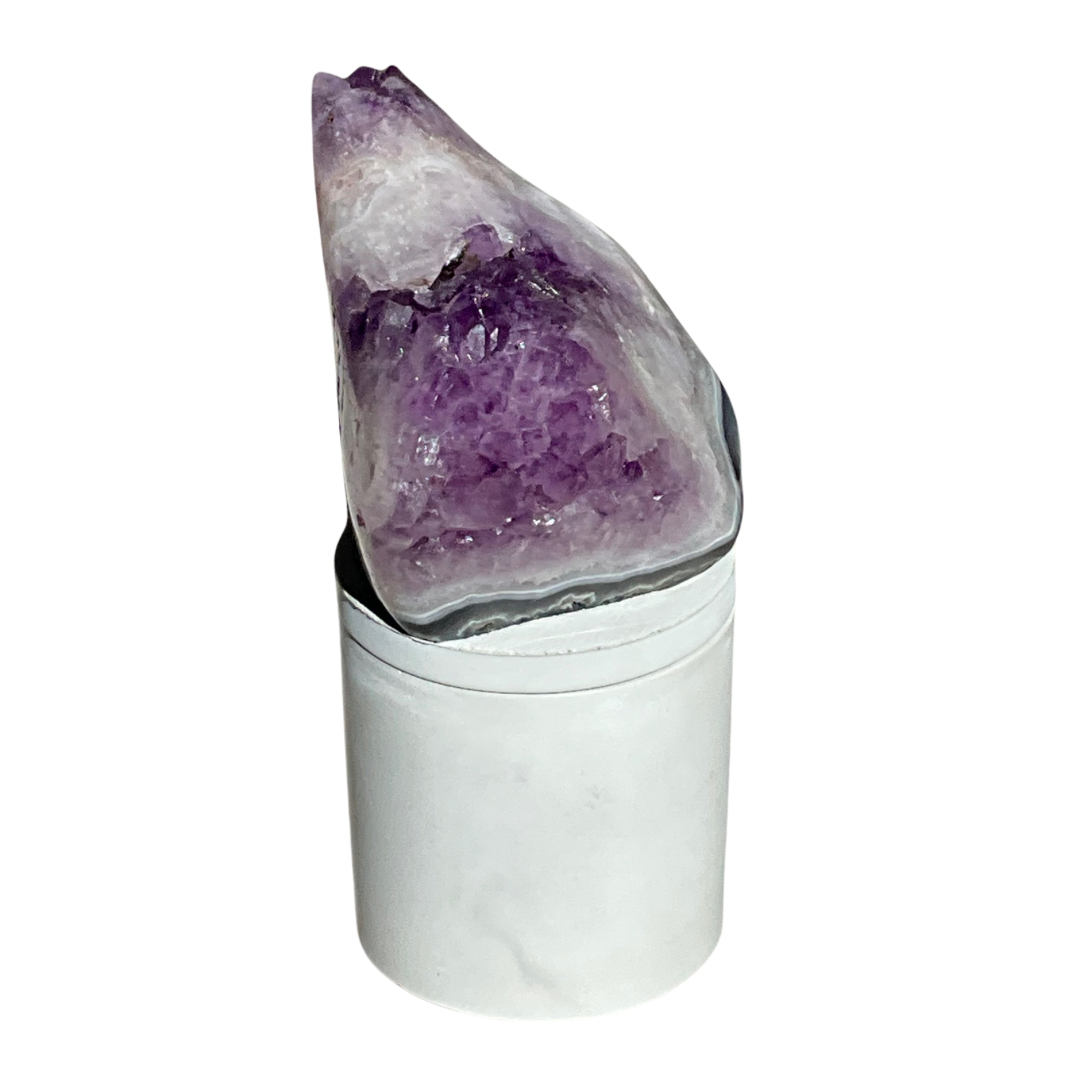 Abstract Amethyst Lid Gardenia Candle