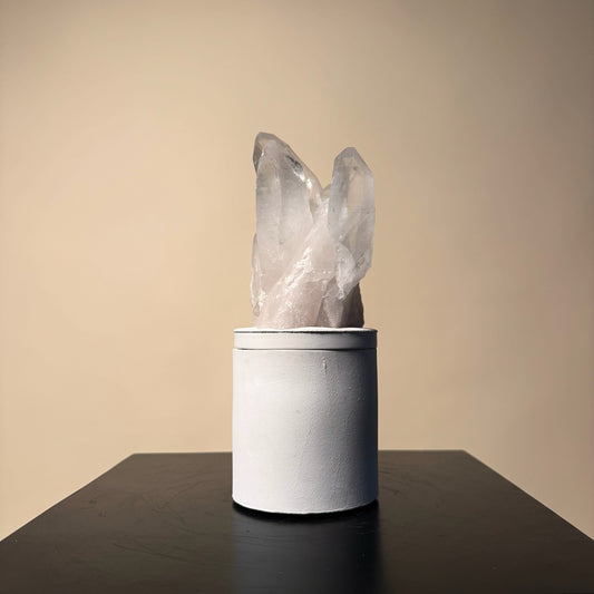 Clear Quartz Crystal Generators Lid Gardenia Candle