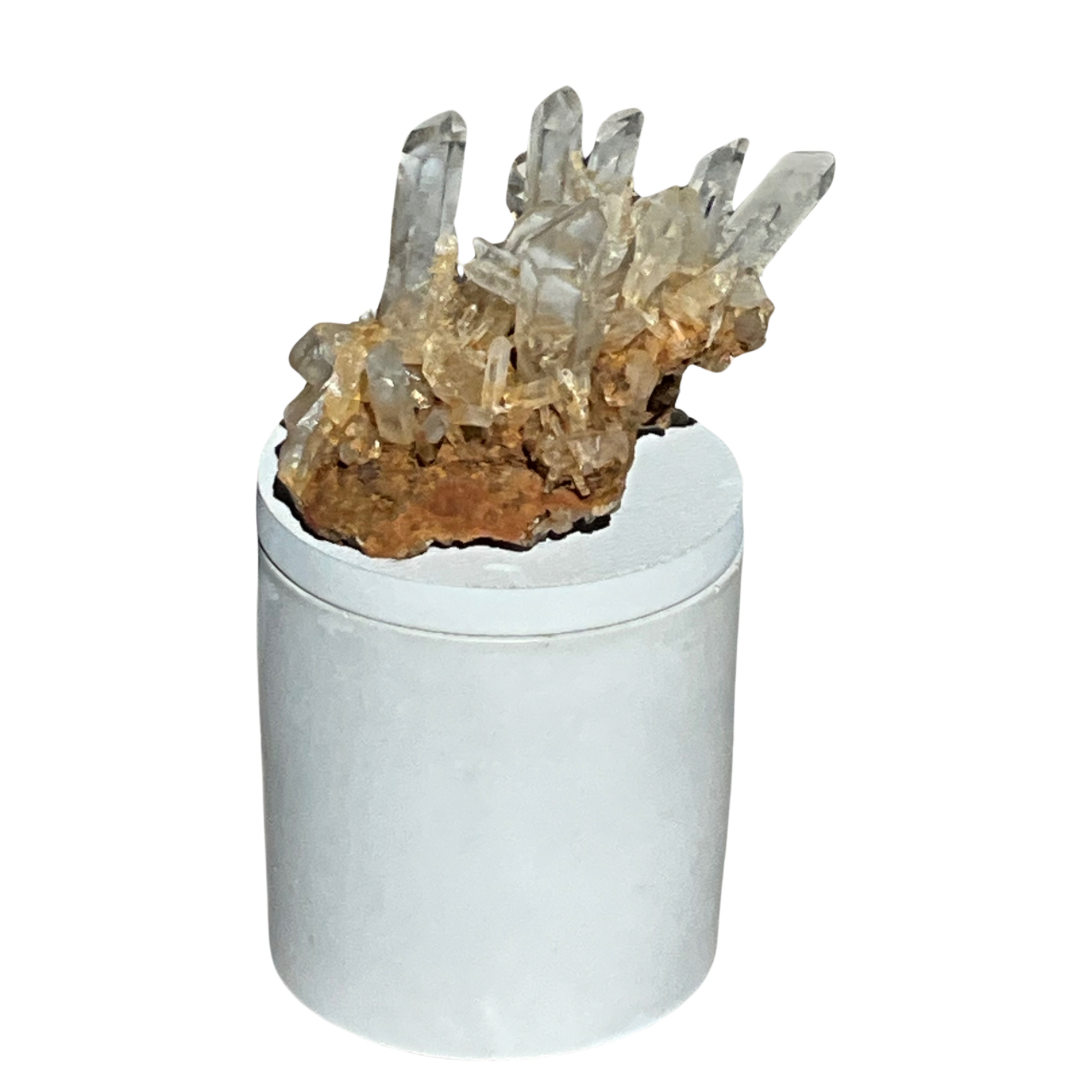 Abstract Quartz Crystal Generators Lid Gardenia Candle