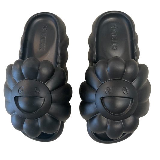 TM/KK OHANA FULL-BLOOM SANDAL SHOES