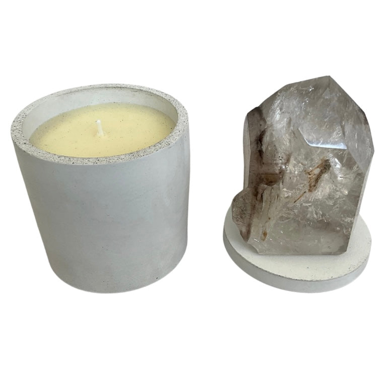 Quartz Crystal Point Lid Gardenia Candle