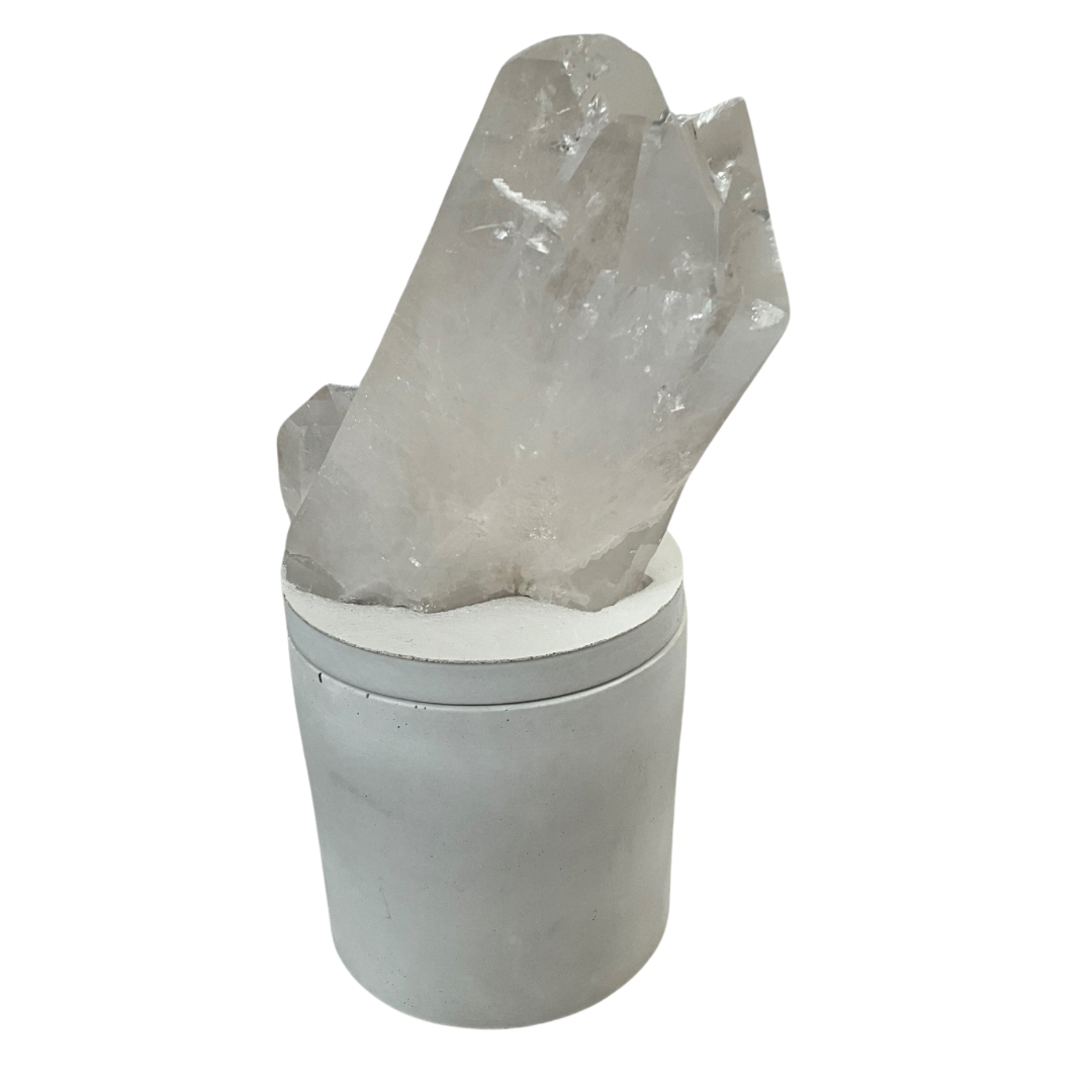 Quartz Crystal Joined Twin Lid Gardenia Candle