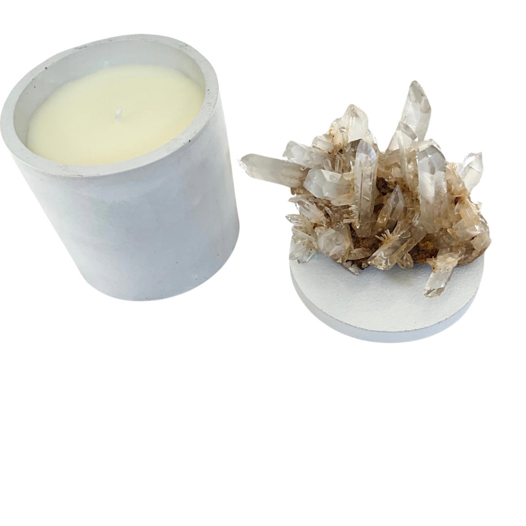 Abstract Quartz Crystal Generators Lid Gardenia Candle