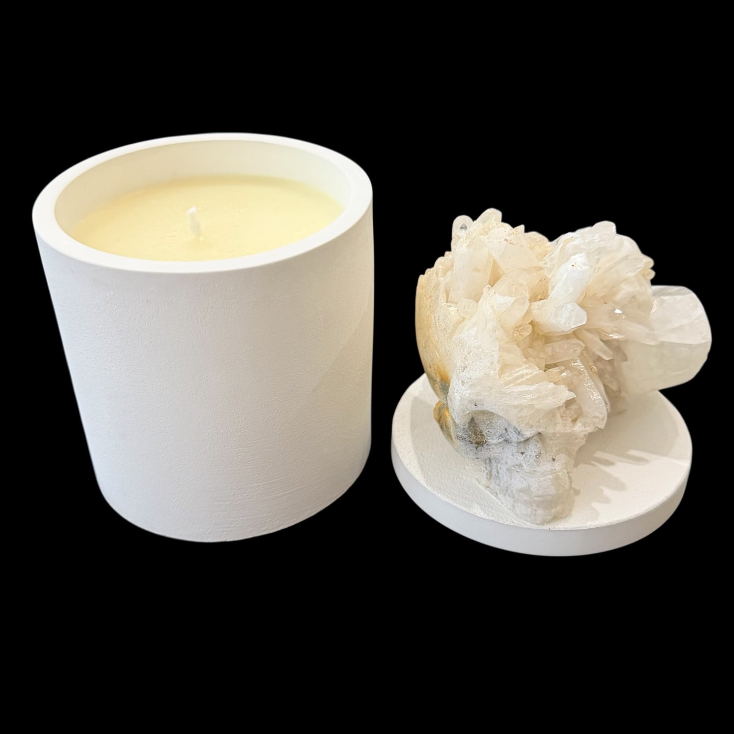 Quartz Crystal Skull Gardenia Candle 1