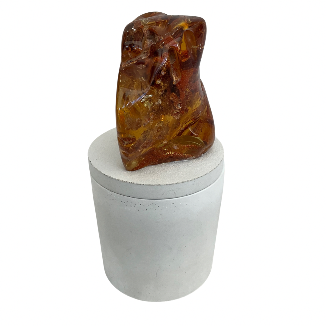 Colombian Amber Lid Gardenia Candle