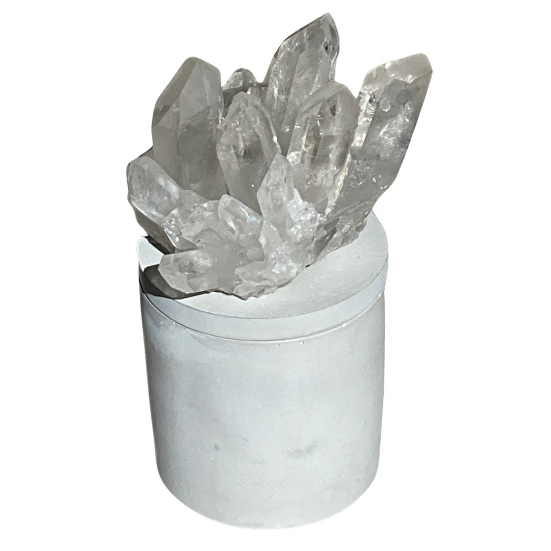 Quartz Crystal Generators Lid Gardenia Candle