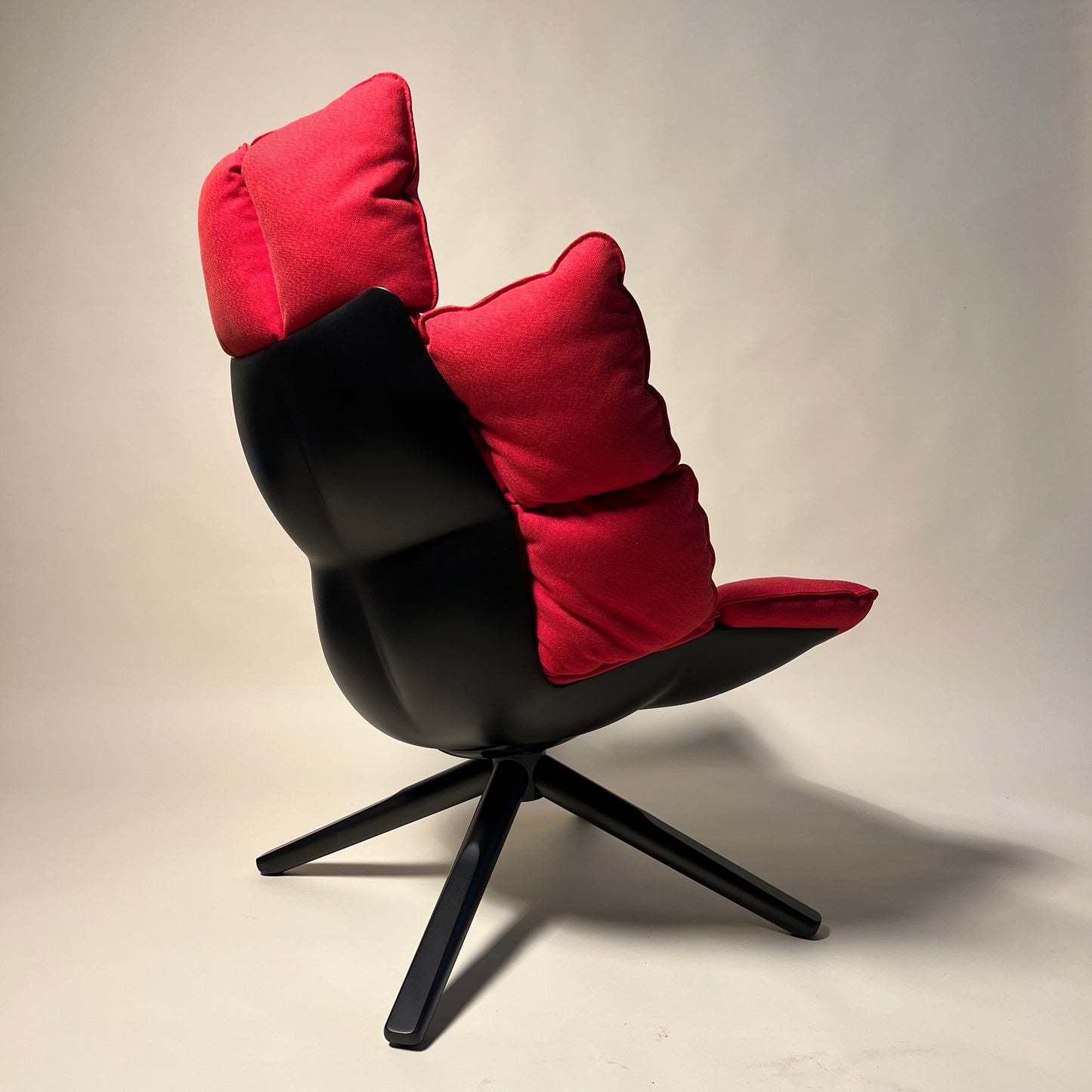 Red Vintage Mod. Husk Armchair