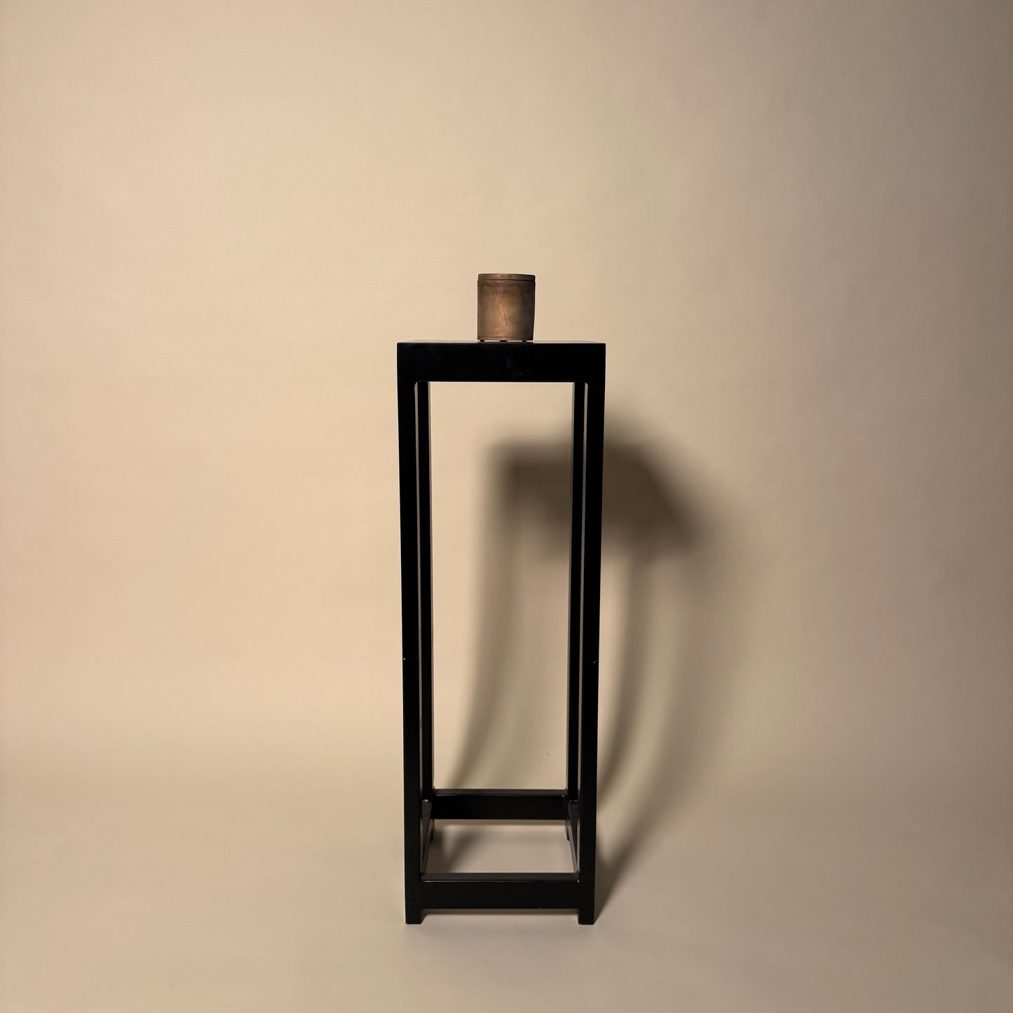Solid Bronze Gardenia Candle 001