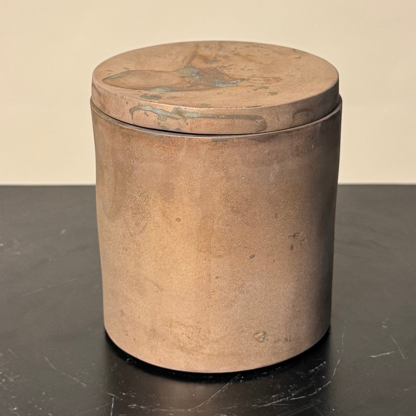 Solid Bronze Gardenia Candle 004