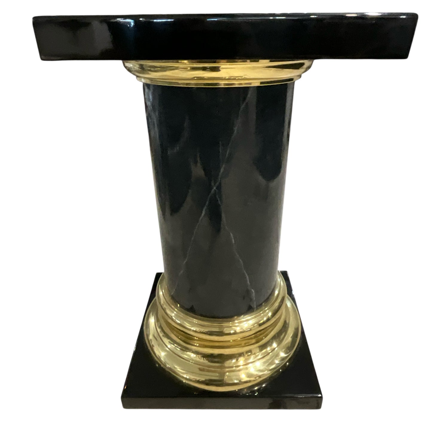 Mastercraft Pedestal