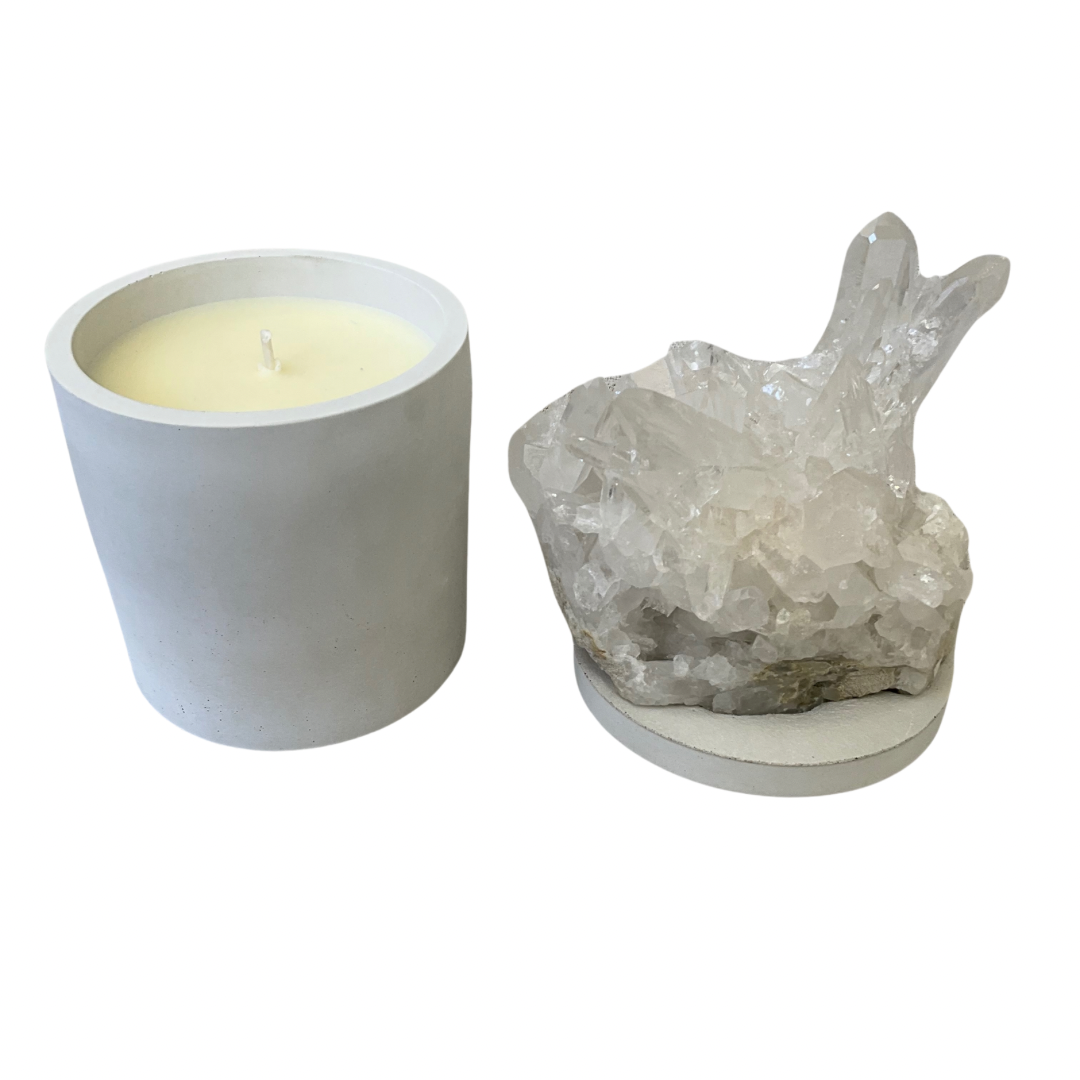 Quartz Crystal Generator Cluster Lid Gardenia Candle