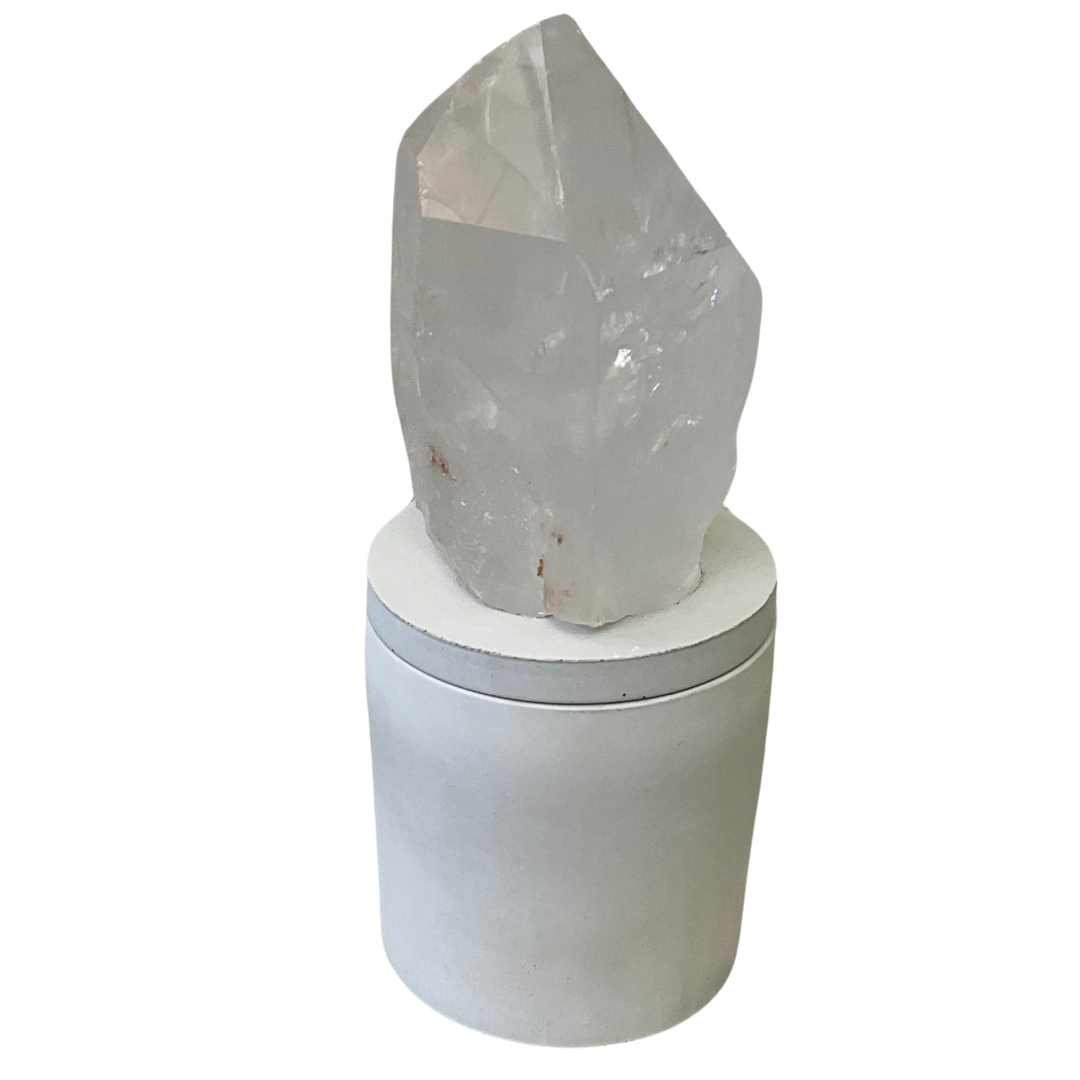 Quartz Crystal Generator Lid Gardenia Candle