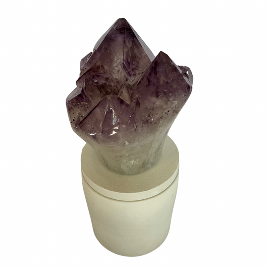 Gardenia Candle with Amethyst Crystal Cluster Lid