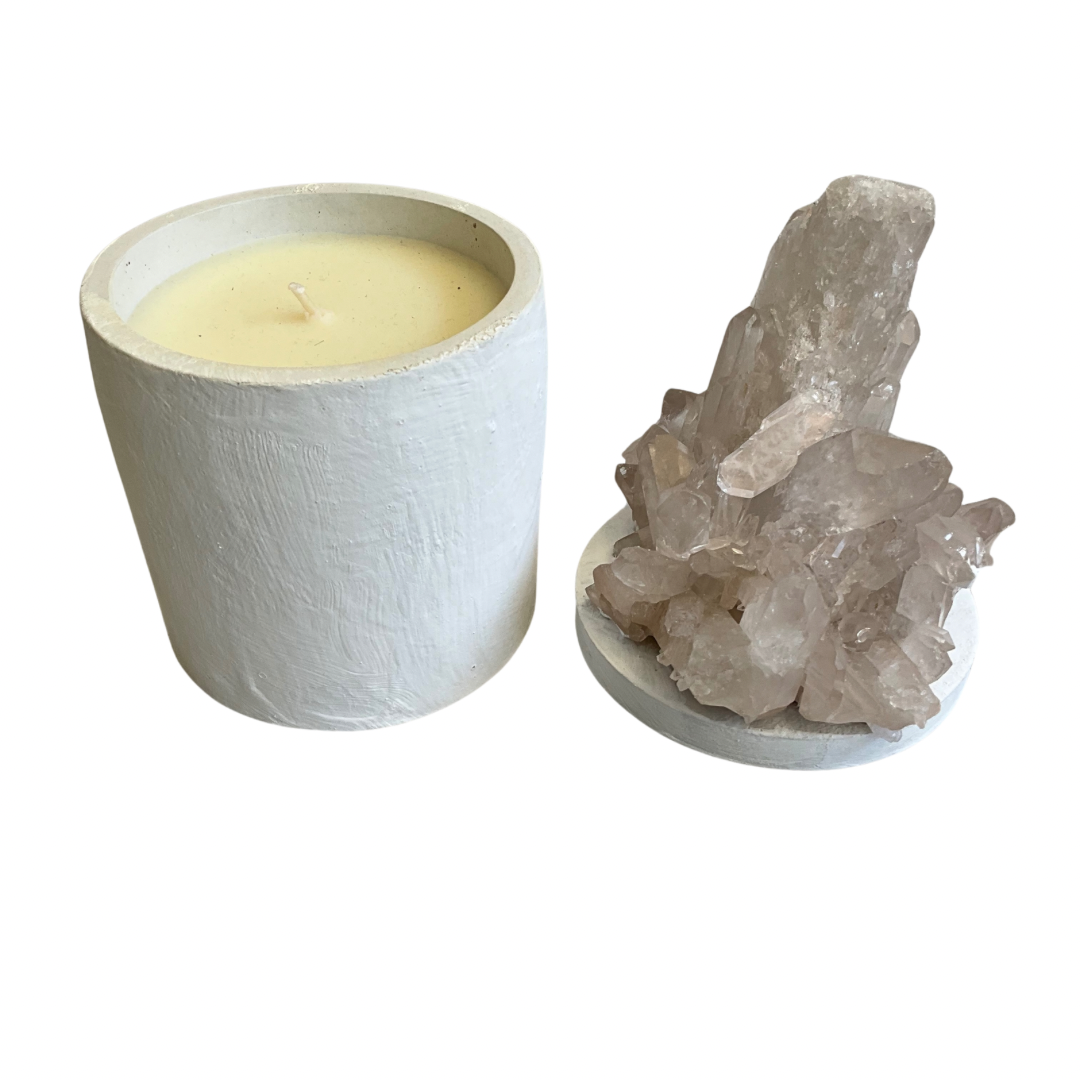 Quartz Crystal Cluster Lid Gardenia Candle