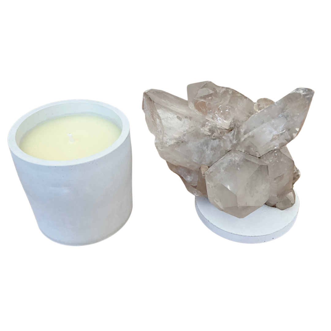 Quartz Crystal Cluster Lid Gardenia Candle