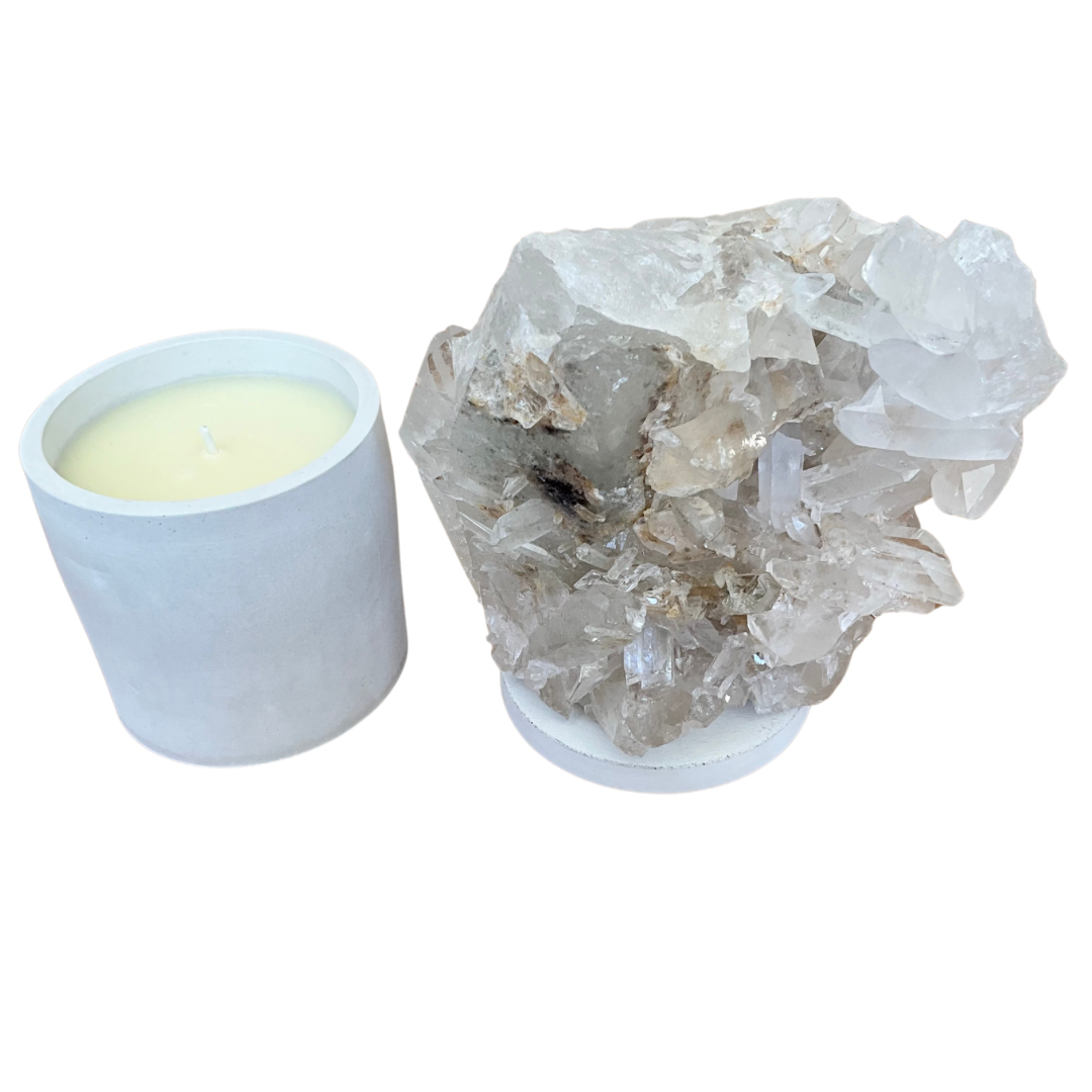 Large Quartz Crystal Cluster Lid Gardenia Candle