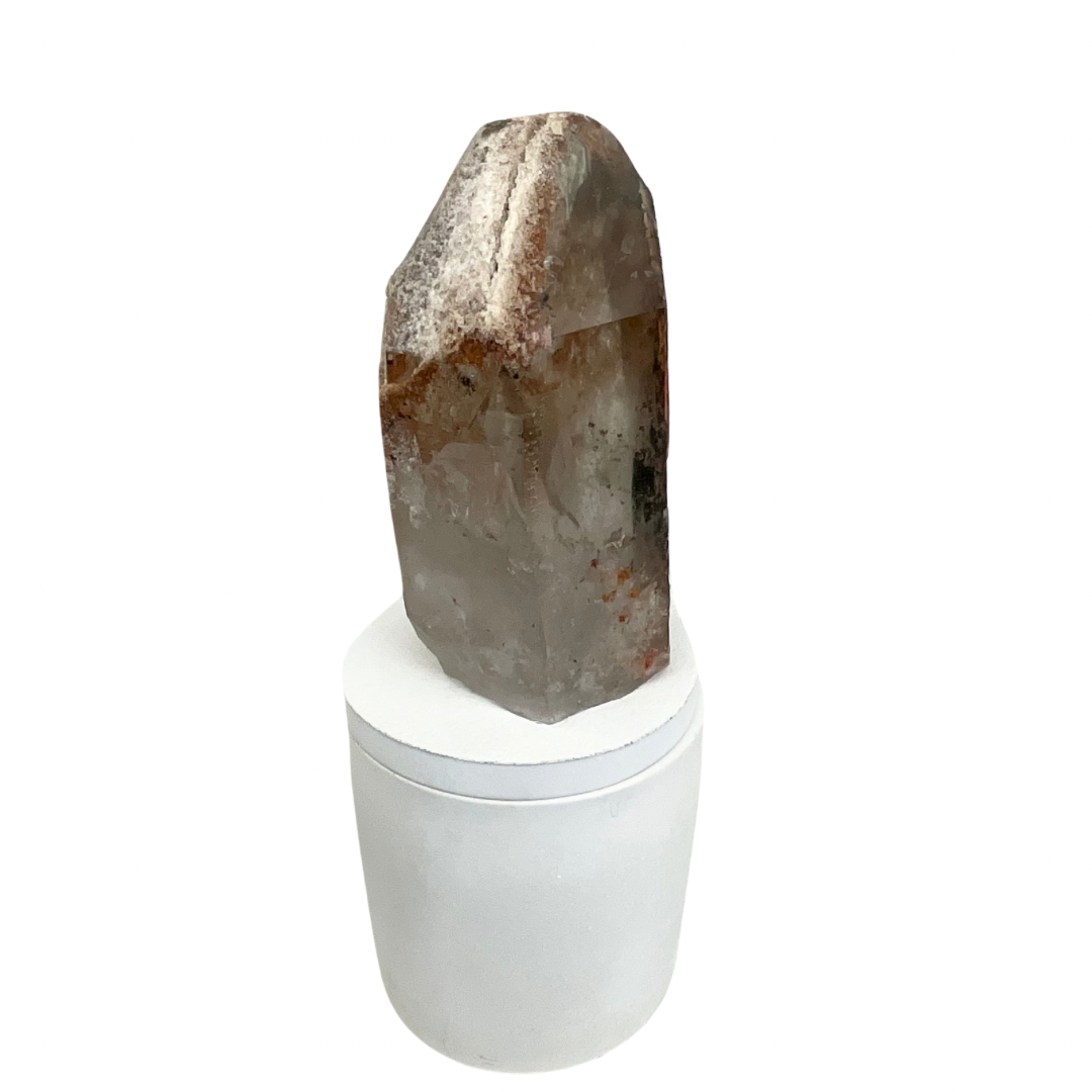 Quartz Crystal with Minerals Lid Gardenia Candle